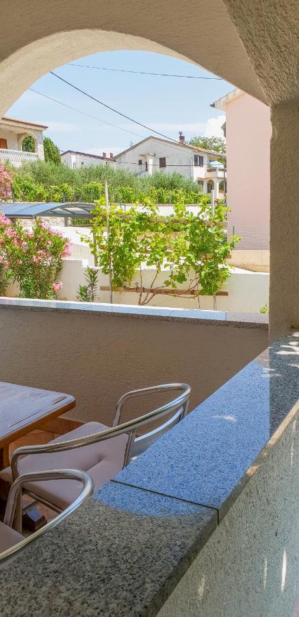 Apartments Benkovic バスカ エクステリア 写真